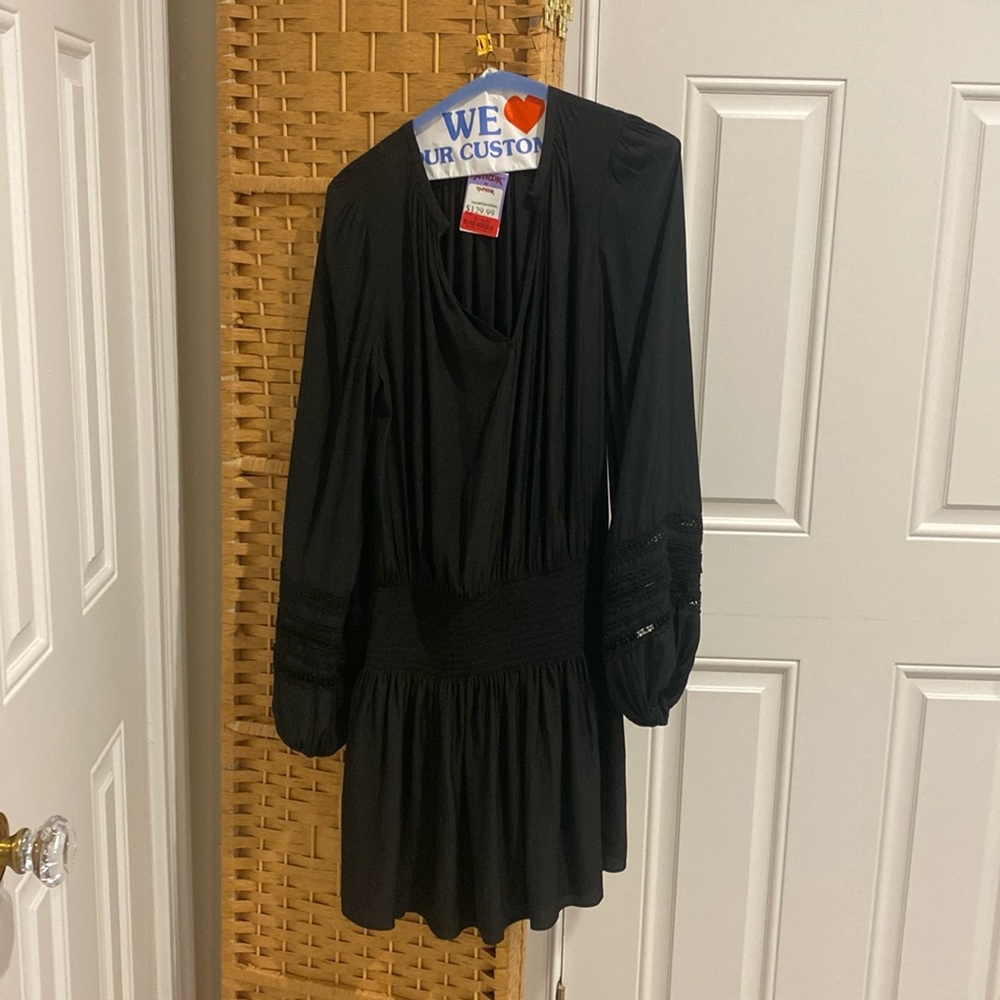 Brand new. Never worn. Gorgeous dress.